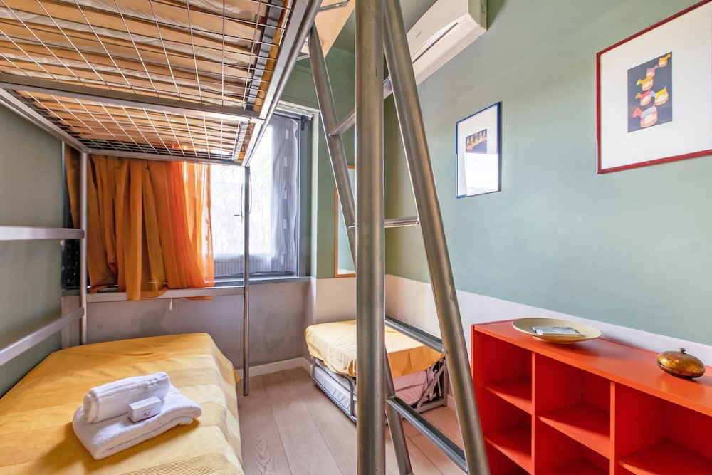 Casa Piero With Private Garden And Parking