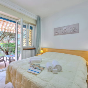 Hotel Leonardo House Garden In Stresa Center cazare Stresa
