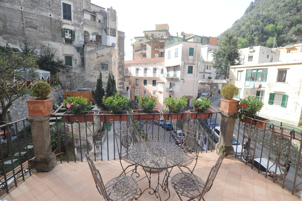 Apartamentos Amalfi Holiday Resort