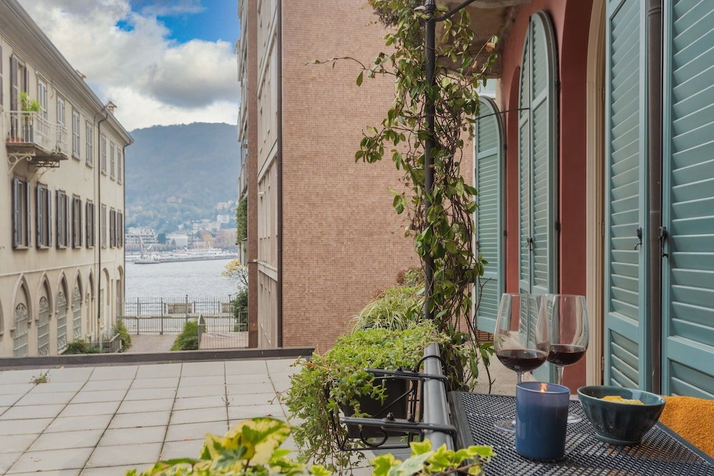 Hotel The Printers Home 2 By Rent All Como