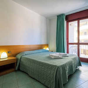Hotel Hotiday Alghero Spiaggia cazare Lido