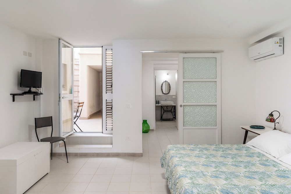 Hotel Dinologo Modern Flat By Wonderful Italy