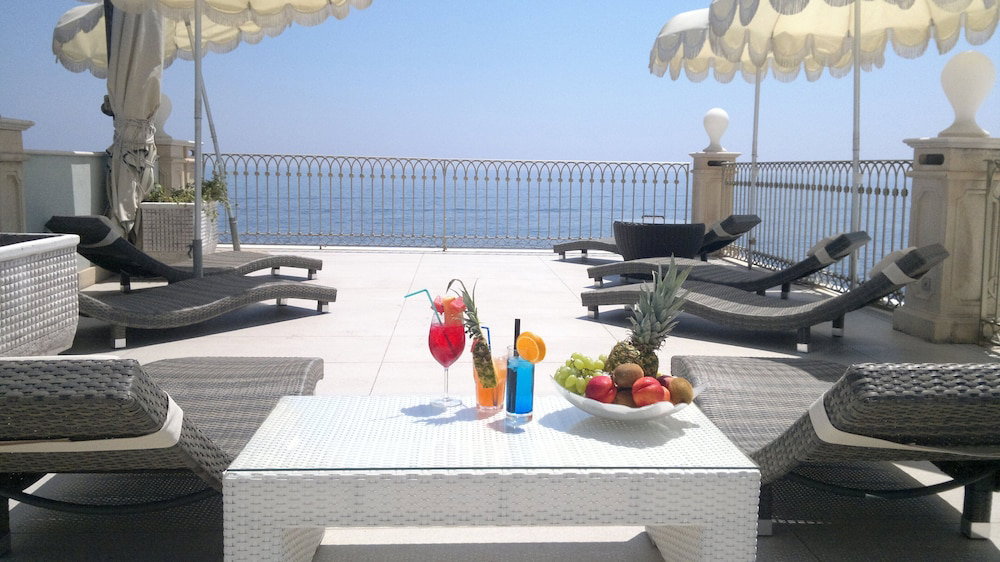 Hotel B&B Acireale - Il Cavalluccio Marino Fronte Mare