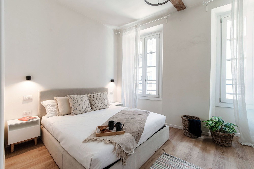 Hotel Nest & Rest