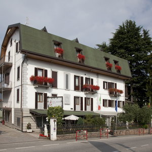 Hotel Hotel Ungheria Varese 1946 cazare Varese