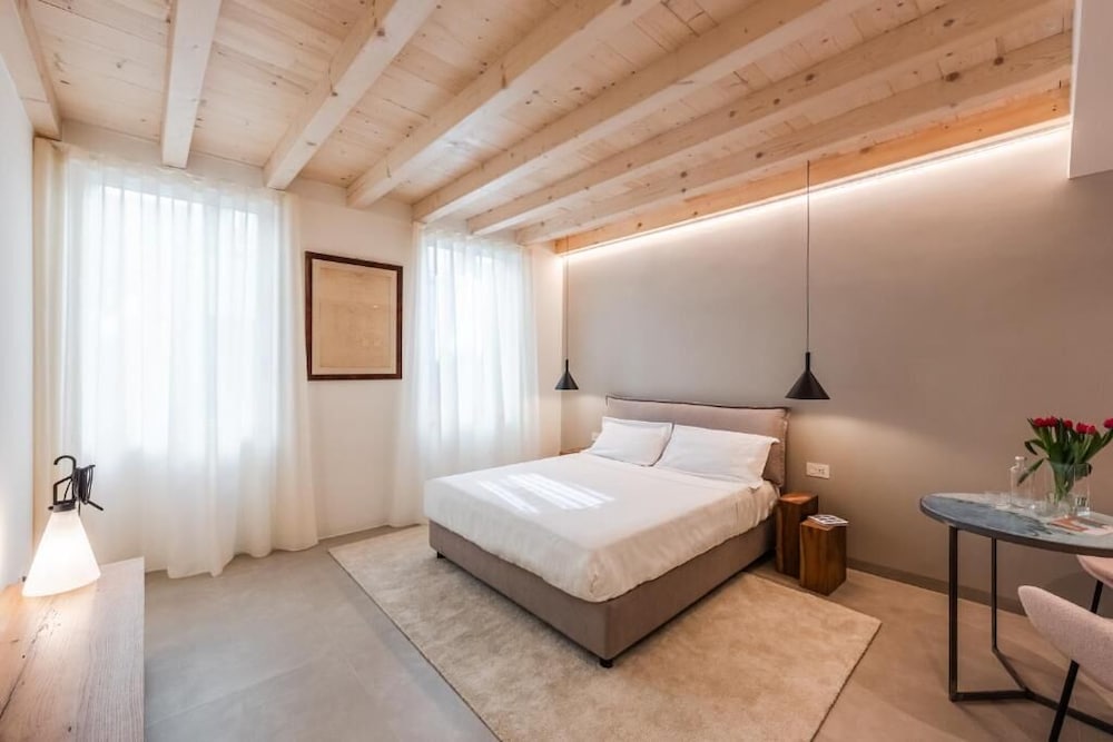 Hotel Margherita Home