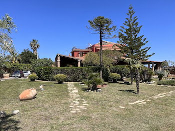 Hotel Villa Chiarenza Maison D'hôtes