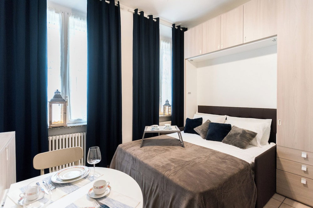 Garibaldi 24 Apartments By Rent All Como