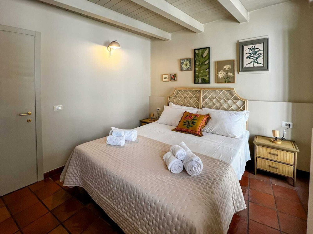 Hotel Lus Garden