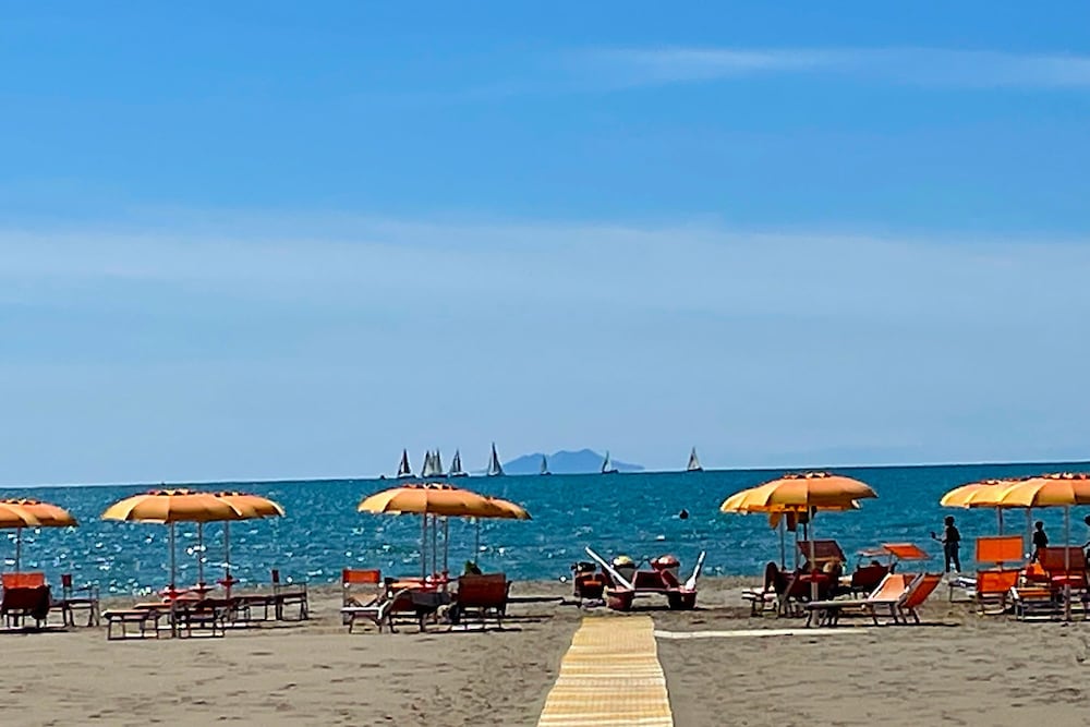 Hotel Appartamento Alta Marea Vicino Al Mare