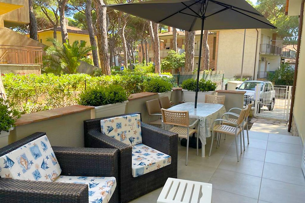 Hotel Appartamento Giglio Vicino Al Mare