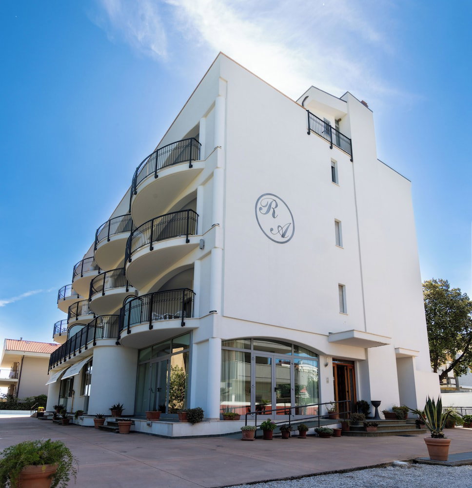 Hotel Altamira Residence