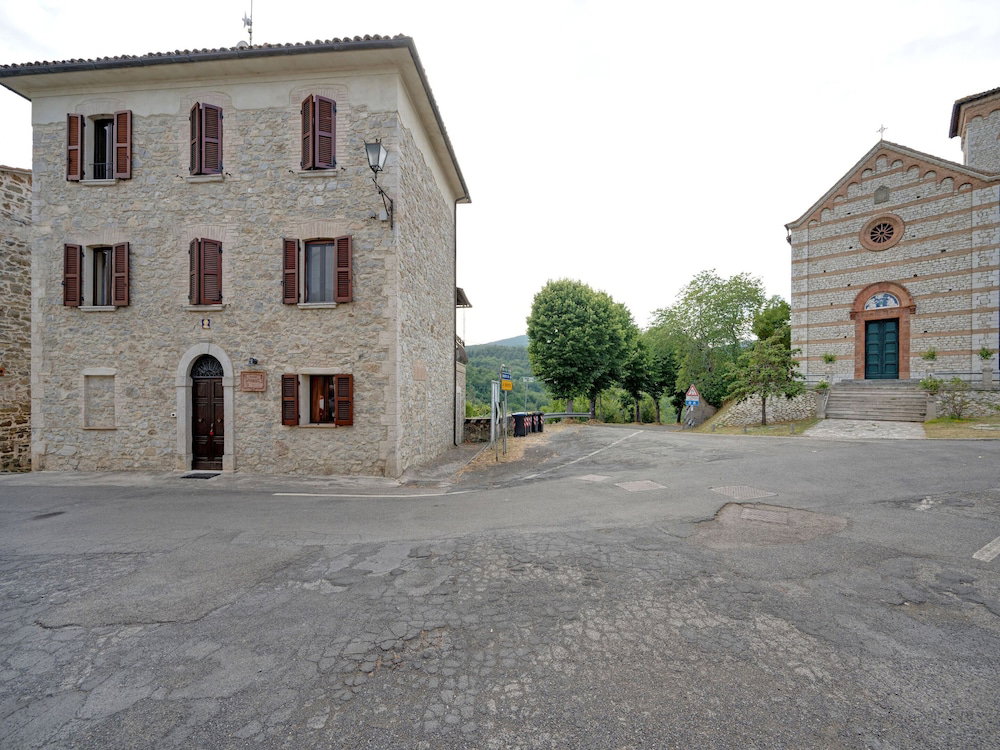 Hotel Mansion In Prodo Near Lake Bolsena