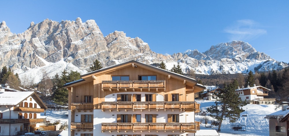 Hotel Camina Suite & Spa