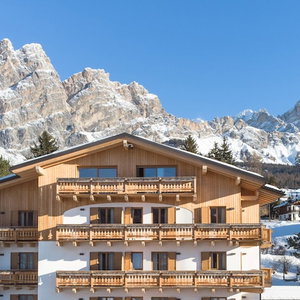 Hotel Camina Suite & Spa cazare Cortina d'Ampezzo