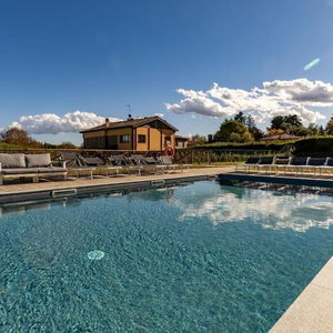 Hotel Borgo Malvasia- La Quercia cazare Sasso Marconi