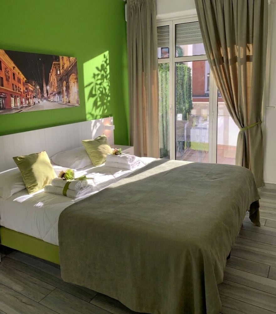 Hotel B&B Bologna Fair Tower