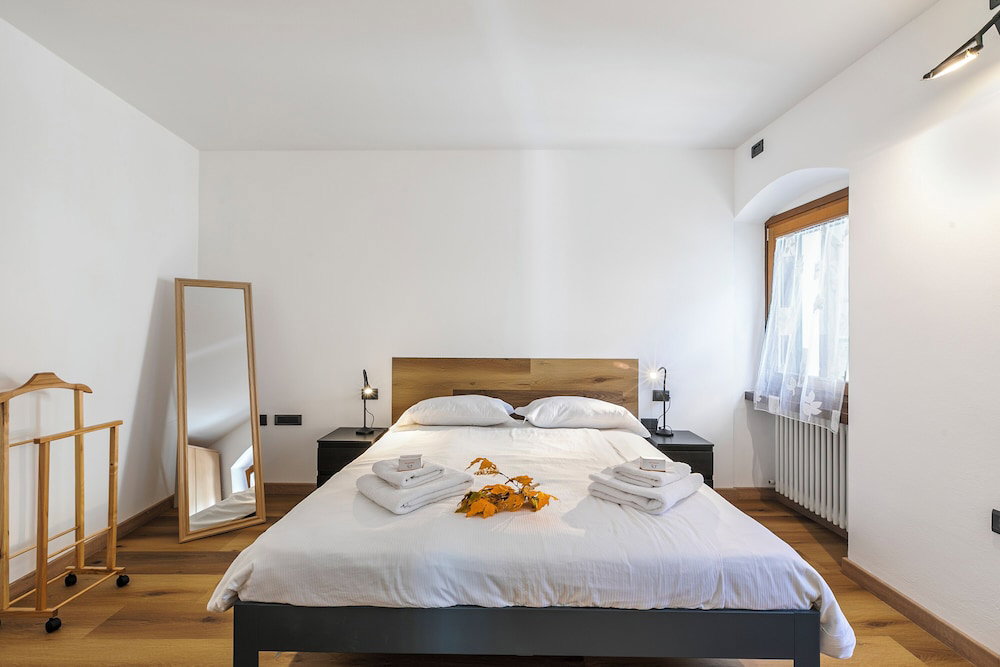 Hotel Residenza I 3 Mori A - Balcony & Mountain Views