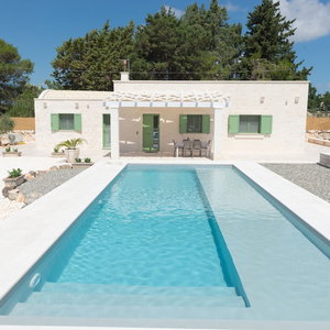 Hotel Holiday Home In Ostuni With Private Pool cazare Ostuni