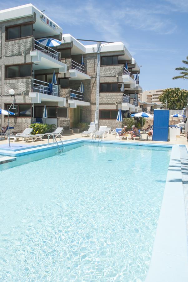 Apartamentos El Paseo