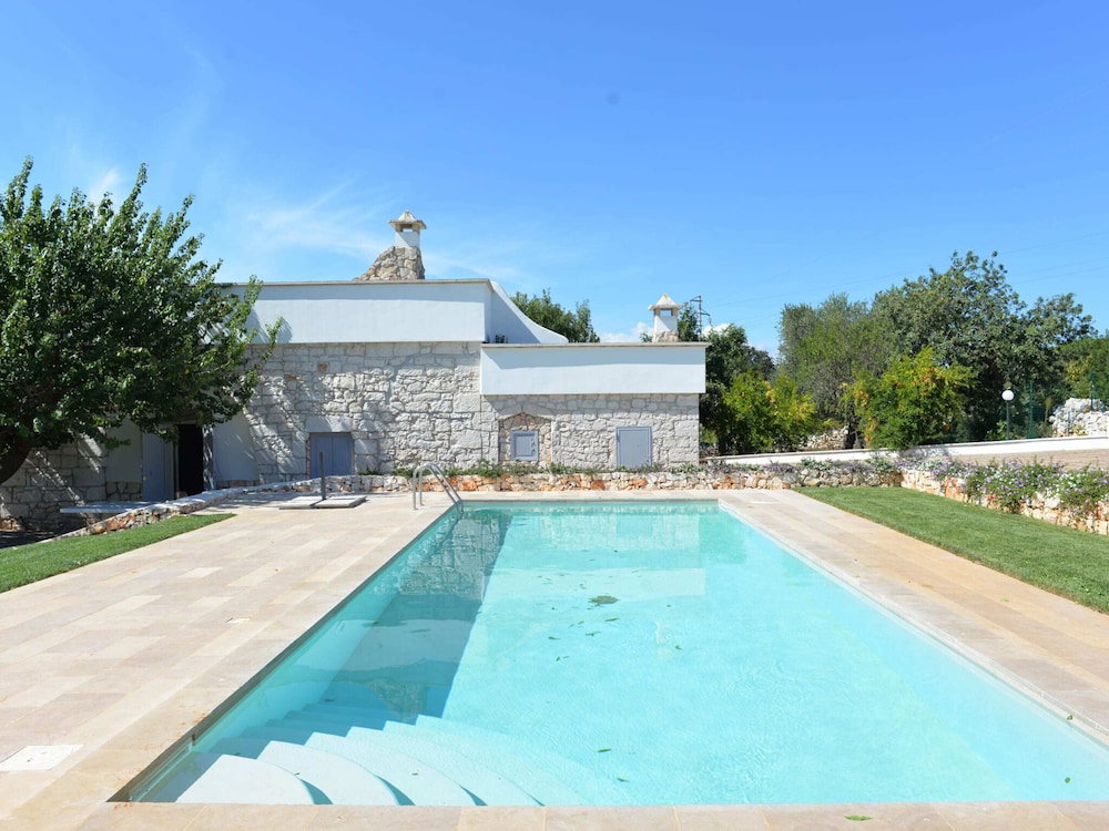 Hotel Villa In Puglia Near Ostuni Marina