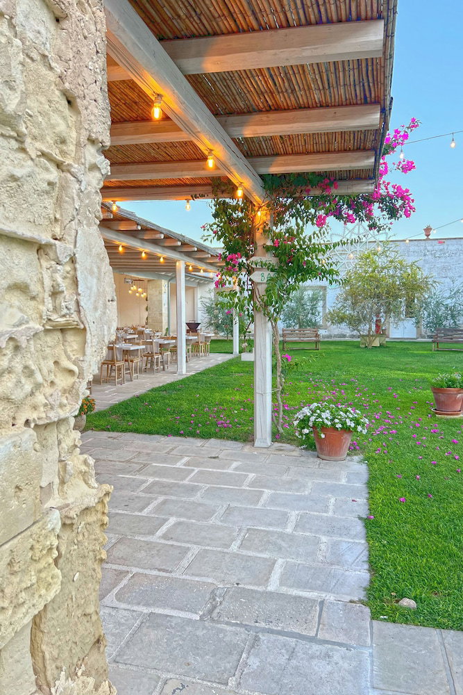 Hotel Masseria Rauccio