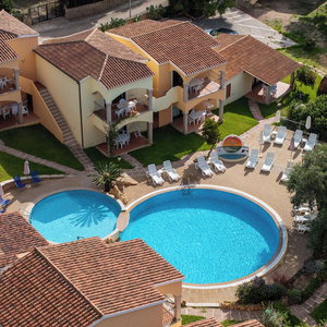 Hotel Apartment Sardinia Seaside Ac And Wifi cazare Badesi