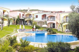 Hotel Flat With Communal Pool In The Residence Badus In Badus-Formerly Tui Ferienhaus cazare Badesi
