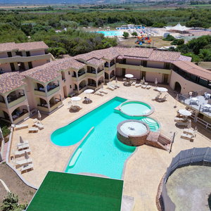 Hotel Mimose Beach Village cazare Valledoria