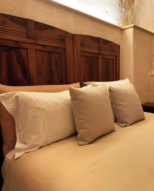 Hotel Bellavitarooms-Isabel Luxury Suite cazare Matera