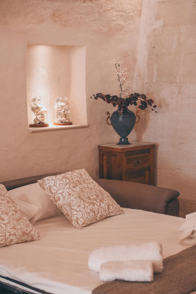 Bellavitarooms-Isabel Luxury Suite