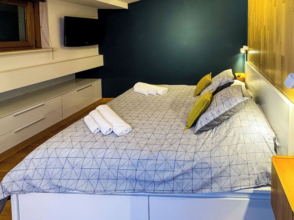 Hotel Suite14