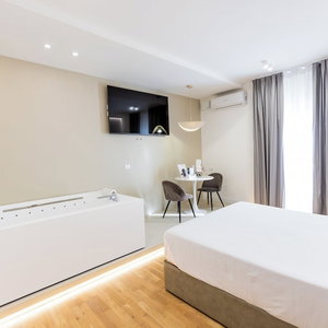 Hotel Centoquindici Rooms & Suite cazare Montesilvano Marina