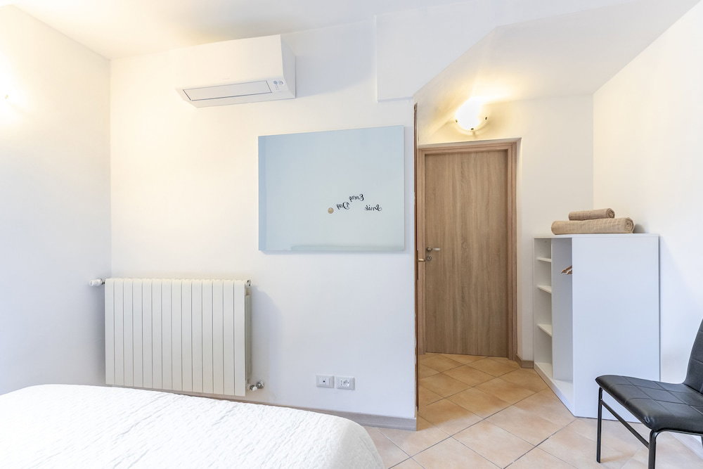 Hotel Alessia's Flat- Torretta