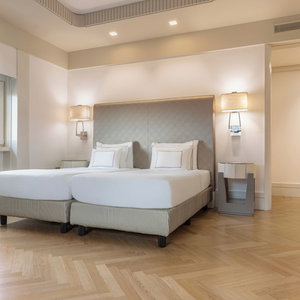 Hotel Melia Genova cazare San Teodoro