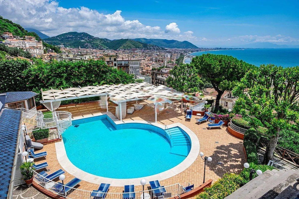 Hotel Villa Poseidon Boutique Hotel & Events