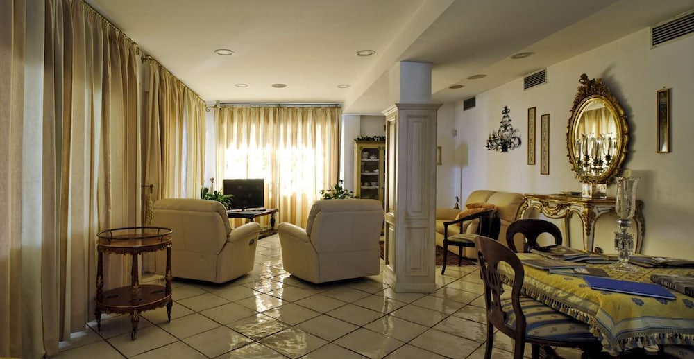 Villa Poseidon Boutique Hotel & Events