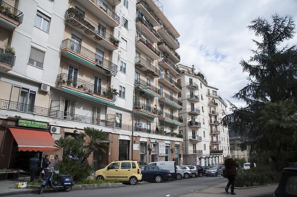 Hotel 4Rooms Guest House Salerno