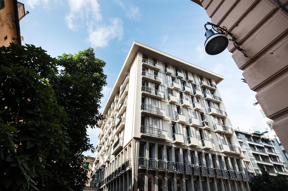 Hotel Sure Hotel By Best Western Nologo