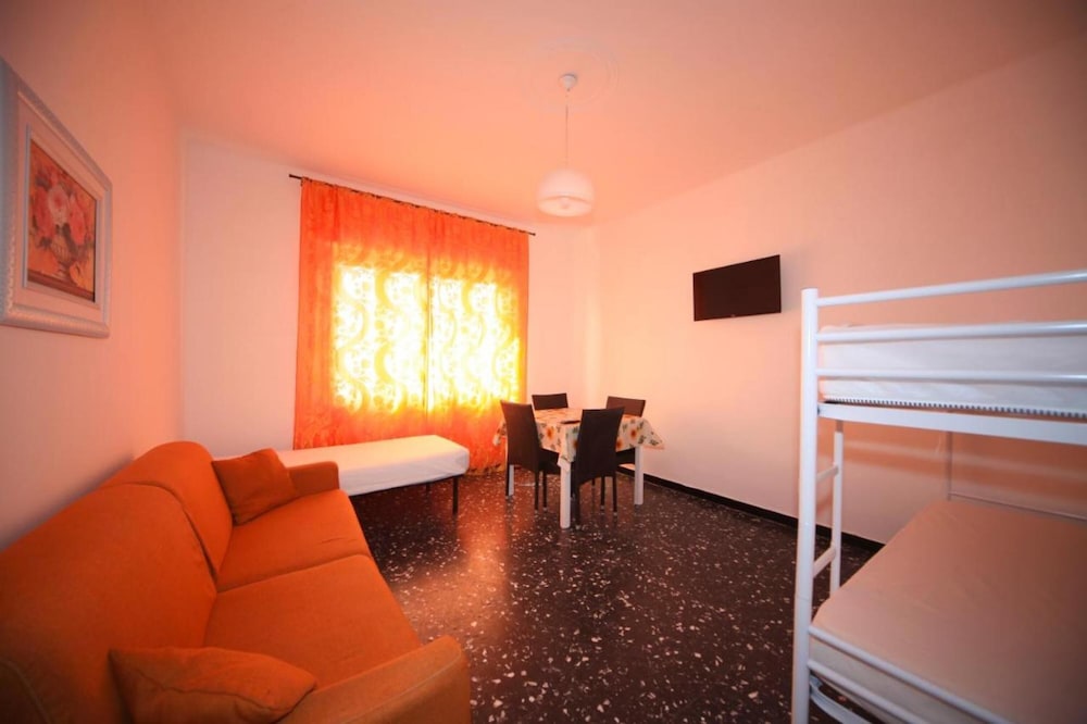 Hotel Aurelia 158 Int 8 Frontemare 2