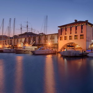 Hotel Nh Collection Genova Marina cazare San Teodoro