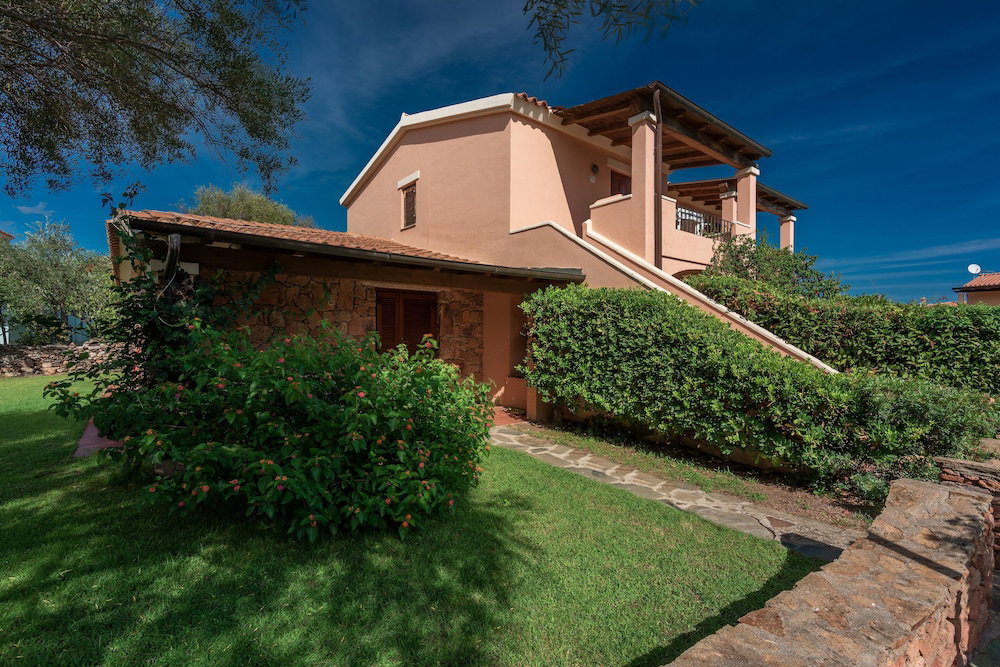 Hotel San Teodoro Apartments