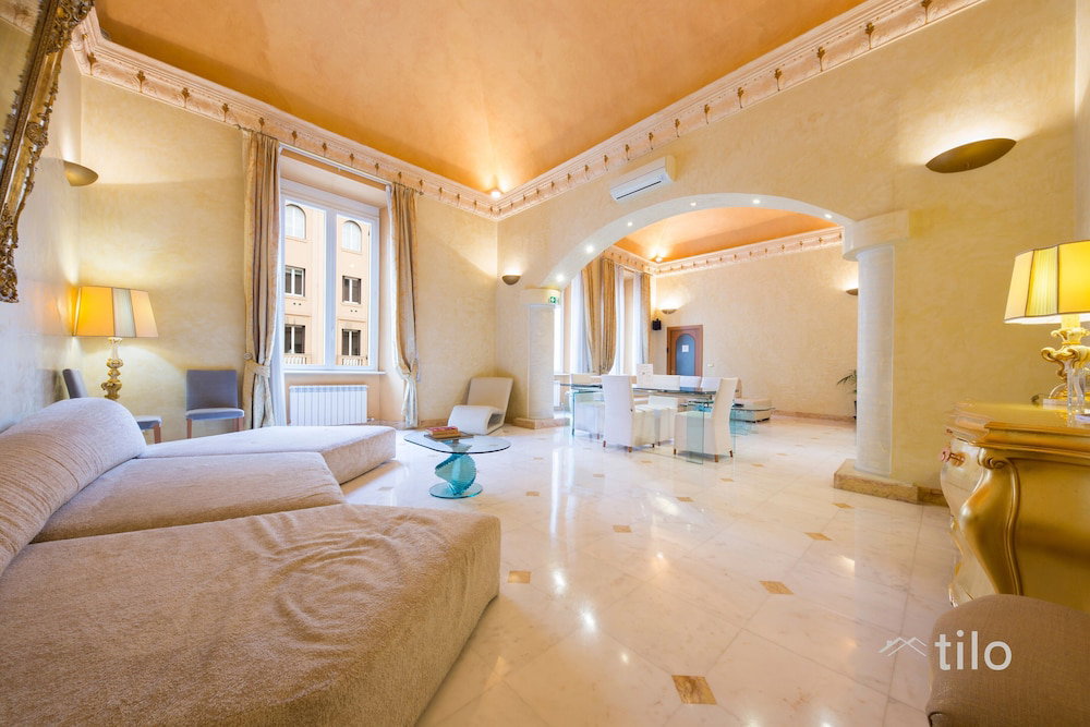 Hotel Tilo