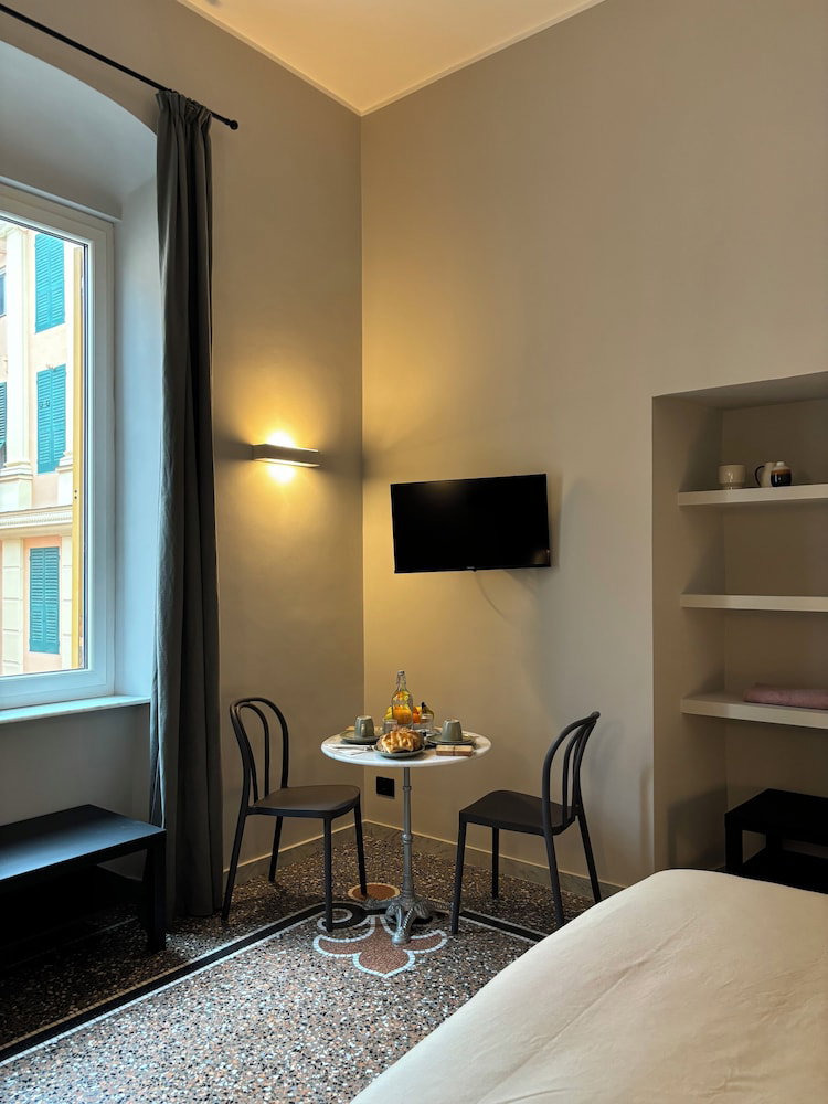 Hotel B&B Genova Holiday