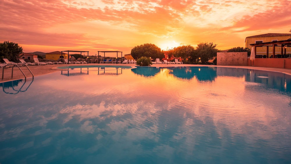 Hotel Residence Lu Lamoni Costa Nord
