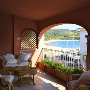 Hotel Isola Rossa Borgo Mare - Agenzia Isola Rossa cazare Trinita d'Agultu
