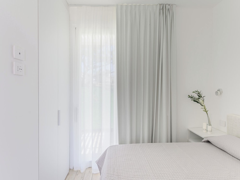 Charmant Apartment Near La Pelosa Beach
