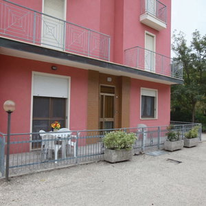 Hotel Spacious Flat 50M From The Beach cazare Rosolina