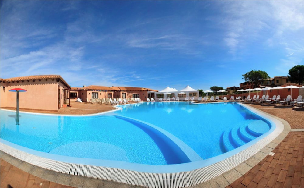 Hotel Relaxing Residence Baia Dei Mirti B4-1 Bedroom Apartment Sleeps 4 Persons
