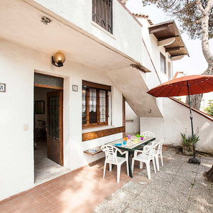 Hotel Quiet Little Villa By The Seaside In Rosolina Mare cazare Rosolina